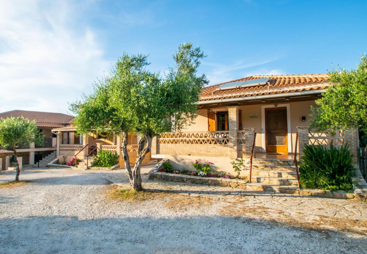 Aeolos Zante Villas With Heated Pool Vasilikí Eksteriør billede